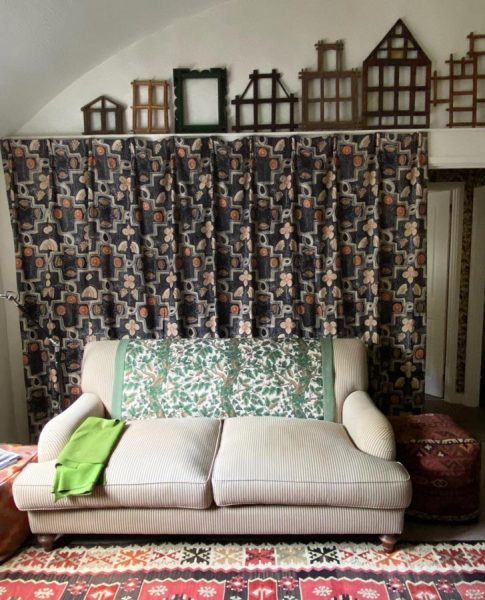 Tinsmiths Ledbury Elizabethan Print Fabric Curtain