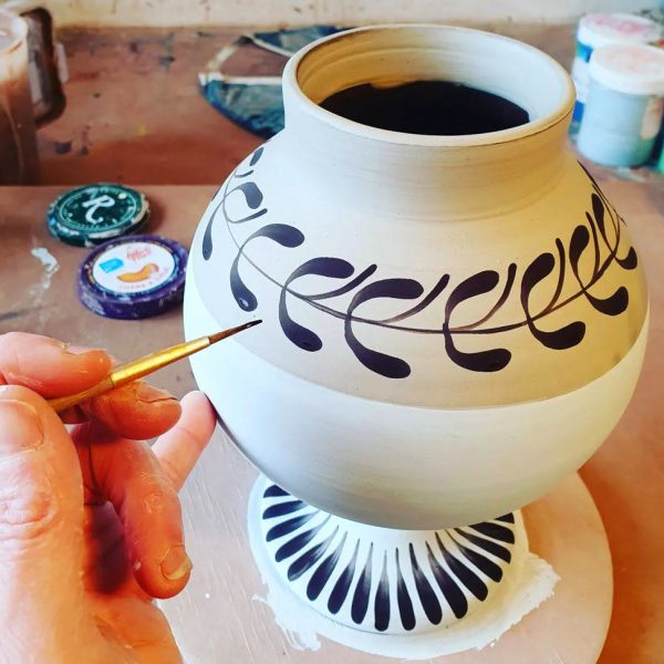 Katrin Moye handpainted ceramic slipware Tinsmiths 