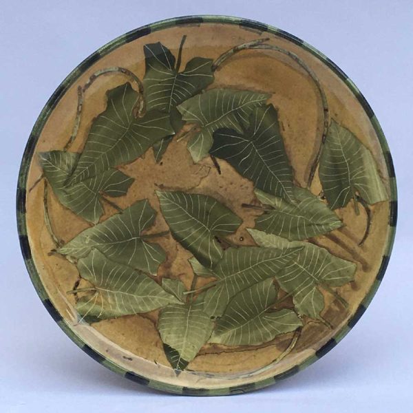 Sophie MacCarthy Ceramic plate Slipware Tinsmiths