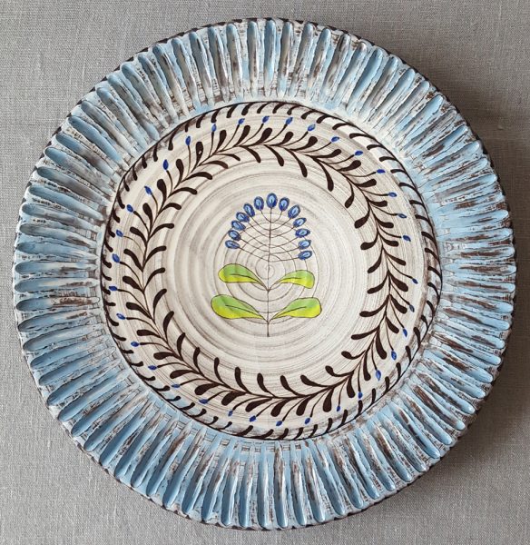 Katrin Moye Ceramic slipware plate Tinsmiths 